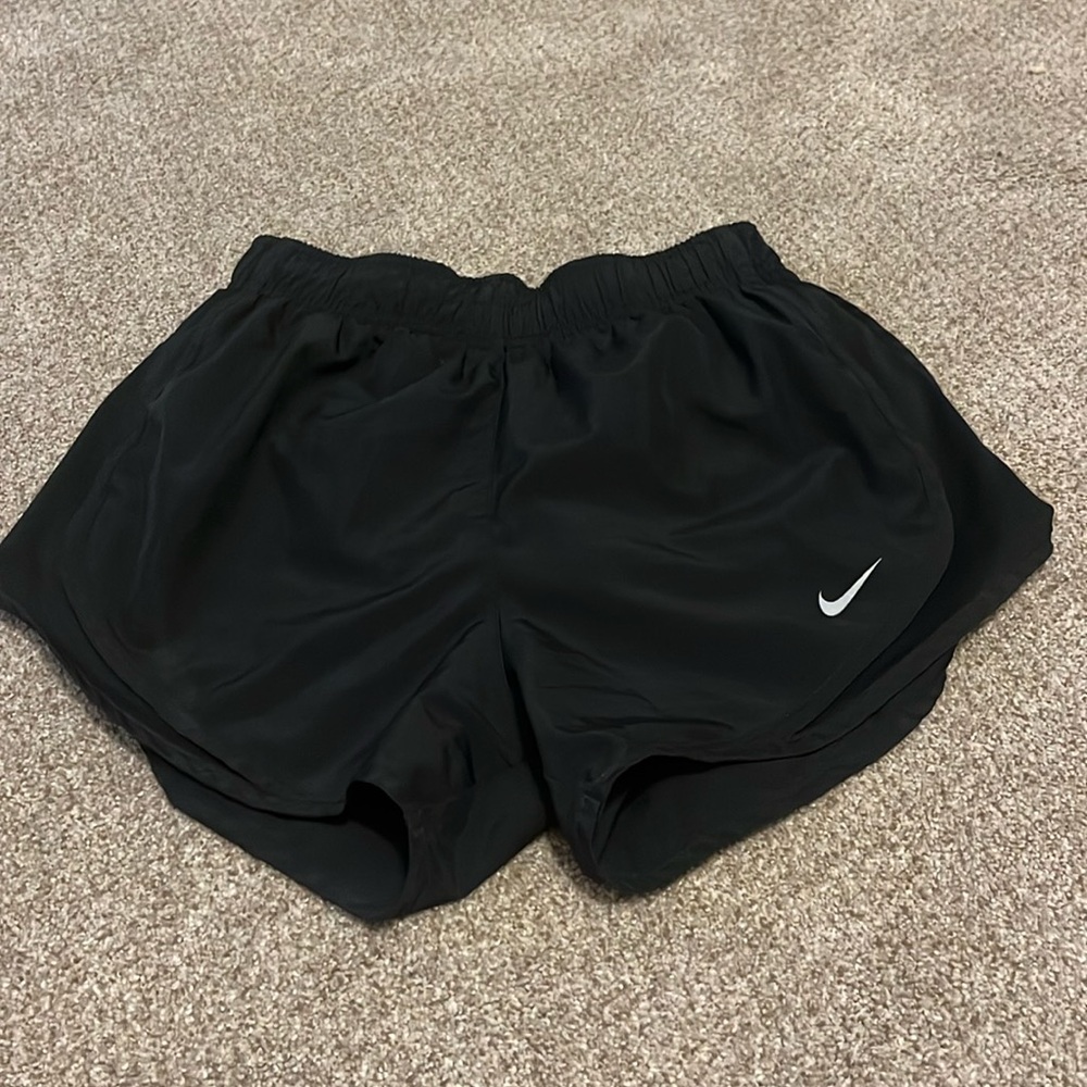 black nike shorts